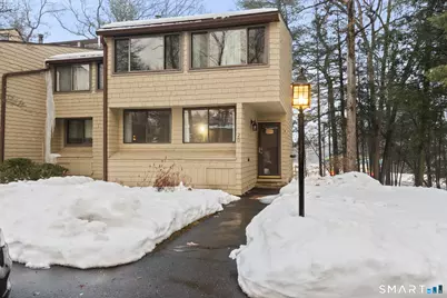 2 Gillette Street #D, Simsbury, CT 06119 - Photo 1