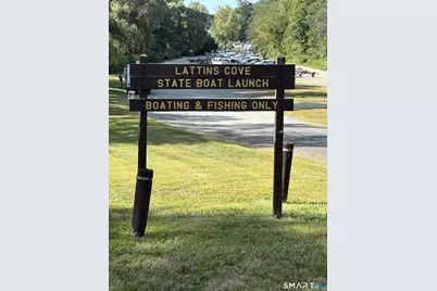 158 A Bayberry Lane, Danbury, CT 06811 - Photo 1