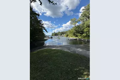 158 A Bayberry Lane, Danbury, CT 06811 - Photo 5