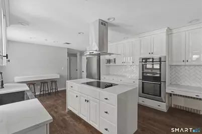 35 West Ridge Drive, West Hartford, CT 06117 - Photo 7