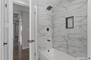 35 W Ridge Dr, West Hartford, CT 06117 - Photo 23