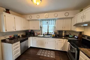 44 Lewis St, Winchester, CT 06098 - Photo 17