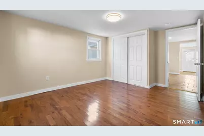 7 Ipswich Street, West Haven, CT 06516 - Photo 15