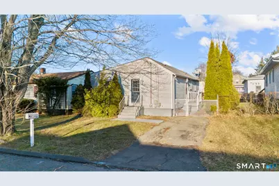 7 Ipswich Street, West Haven, CT 06516 - Photo 1