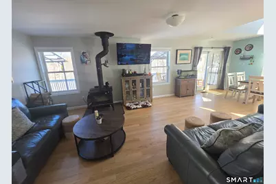 18 North Lake Shore Drive, Brookfield, CT 06804 - Photo 9