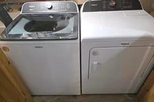 18 N Lake Shore Dr, Brookfield, CT 06804 - Photo 19