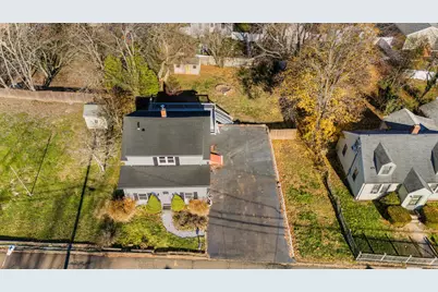 4 Bellview Road, Branford, CT 06405 - Photo 3