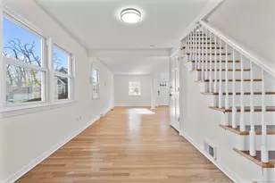 4 Bellview Rd, Branford, CT 06405 - Photo 7