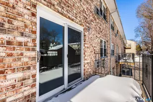 39 Woodway Rd, Stamford, CT 06907 - Photo 19