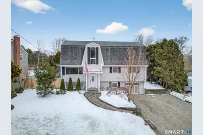 8 Hickory Drive, Montville, CT 06370 - Photo 3