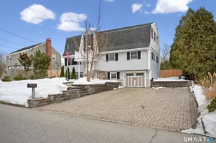 8 Hickory Dr, Montville, CT 06370 - Photo 5