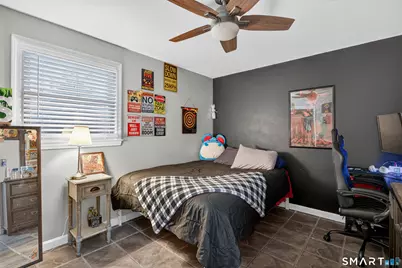 8 Hickory Drive, Montville, CT 06370 - Photo 19