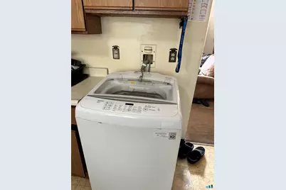 75 Franklin Avenue, Hartford, CT 06114 - Photo 7