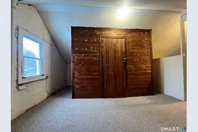 100 Lorraine Street, Bridgeport, CT 06604 - Photo 23