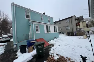 100 Lorraine St, Bridgeport, CT 06604 - Photo 29