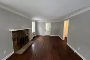 100 Lorraine St, Bridgeport, CT 06604 - Photo 3