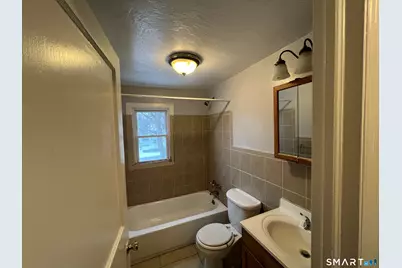 100 Lorraine Street, Bridgeport, CT 06604 - Photo 19