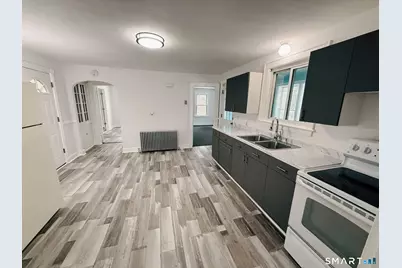 8 Garden Street, Naugatuck, CT 06770 - Photo 5