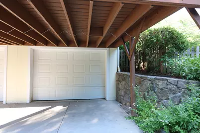 2 Oak Street #Upper, Westport, CT 06880 - Photo 15