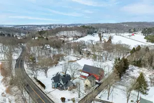 263 Seymour Rd, Woodbridge, CT 06525 - Photo 11