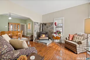 263 Seymour Rd, Woodbridge, CT 06525 - Photo 1