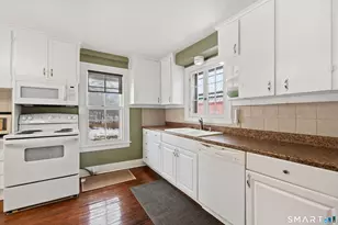 263 Seymour Rd, Woodbridge, CT 06525 - Photo 5