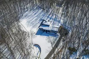 81 Strawberry Hill Rd, Madison, CT 06443 - Photo 3