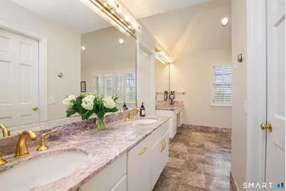 71 Heming Way, Stamford, CT 06903 - Photo 25