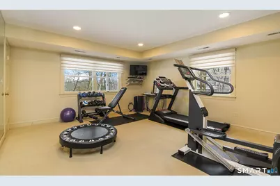 71 Heming Way, Stamford, CT 06903 - Photo 37