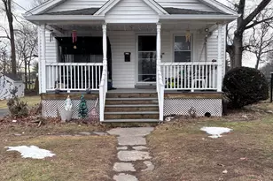 34 Stanley St, Meriden, CT 06450 - Photo 1