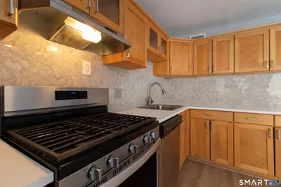 150 Towne House Road #150, Hamden, CT 06514 - Photo 13