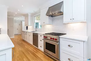 428 Breakneck Hill Rd, Middlebury, CT 06762 - Photo 13