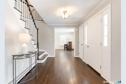 7 Hadley Drive, Avon, CT 06001 - Photo 3