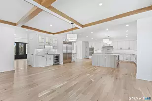 150 Wildwood Rd, Stamford, CT 06903 - Photo 27