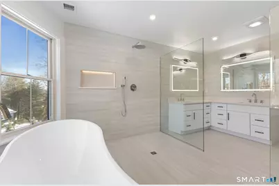 150 Wildwood Road, Stamford, CT 06903 - Photo 39