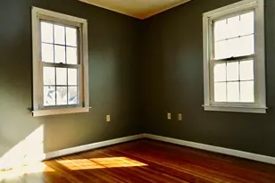 37 Elm St, East Haven, CT 06512 - Photo 21