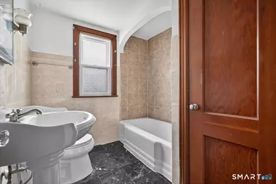 253 Olivia Street #3rd Fl, Derby, CT 06418 - Photo 17