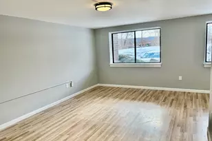 126 Triangle St, Danbury, CT 06810 - Photo 9