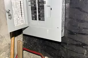 121 Willow St, Meriden, CT 06450 - Photo 35