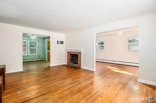 7 Longview Rd, Newtown, CT 06482 - Photo 3