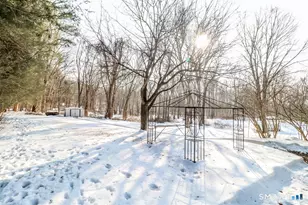 7 Longview Rd, Newtown, CT 06482 - Photo 33