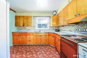 7 Longview Rd, Newtown, CT 06482 - Photo 11