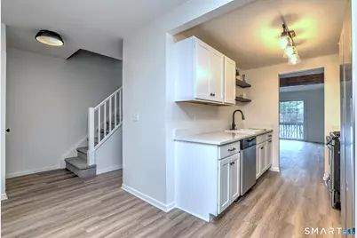 42 Ferry Court #42, Stratford, CT 06615 - Photo 5