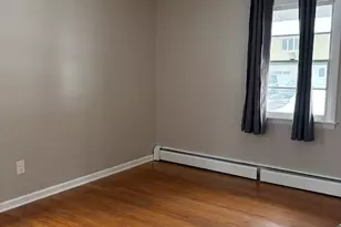 44 Maywood Ln, Bristol, CT 06010 - Photo 5