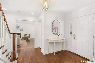 19 Circle Road, Darien, CT 06820 - Photo 5