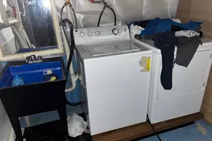 14 North St, Meriden, CT 06451 - Photo 9