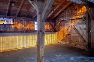 14 Dinglebrook Ln, Newtown, CT 06470 - Photo 9