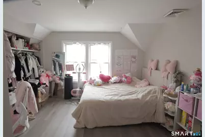 80 Collins Street, New Britain, CT 06051 - Photo 9