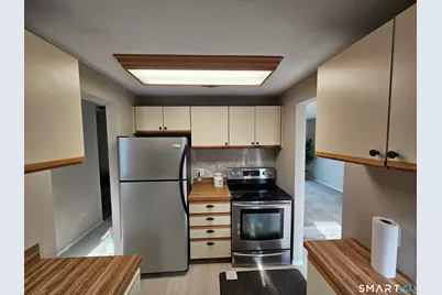 91 Trolley Crossing Lane #91, Middletown, CT 06457 - Photo 9