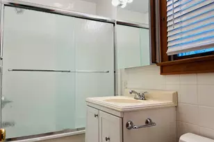 18 Grand St, Greenwich, CT 06830 - Photo 9